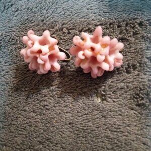 Vintage pink coral clip on earrings